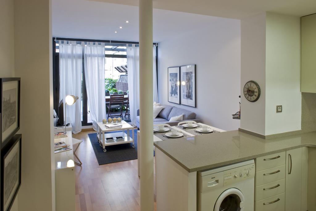 Flateli Urquinaona Apartment Barcelona Phòng bức ảnh