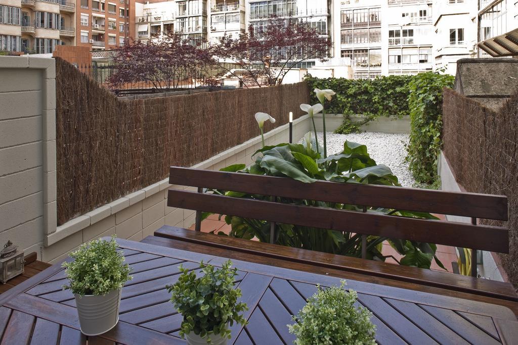 Flateli Urquinaona Apartment Barcelona Phòng bức ảnh
