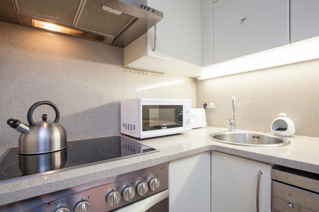 Flateli Urquinaona Apartment Barcelona Ngoại thất bức ảnh