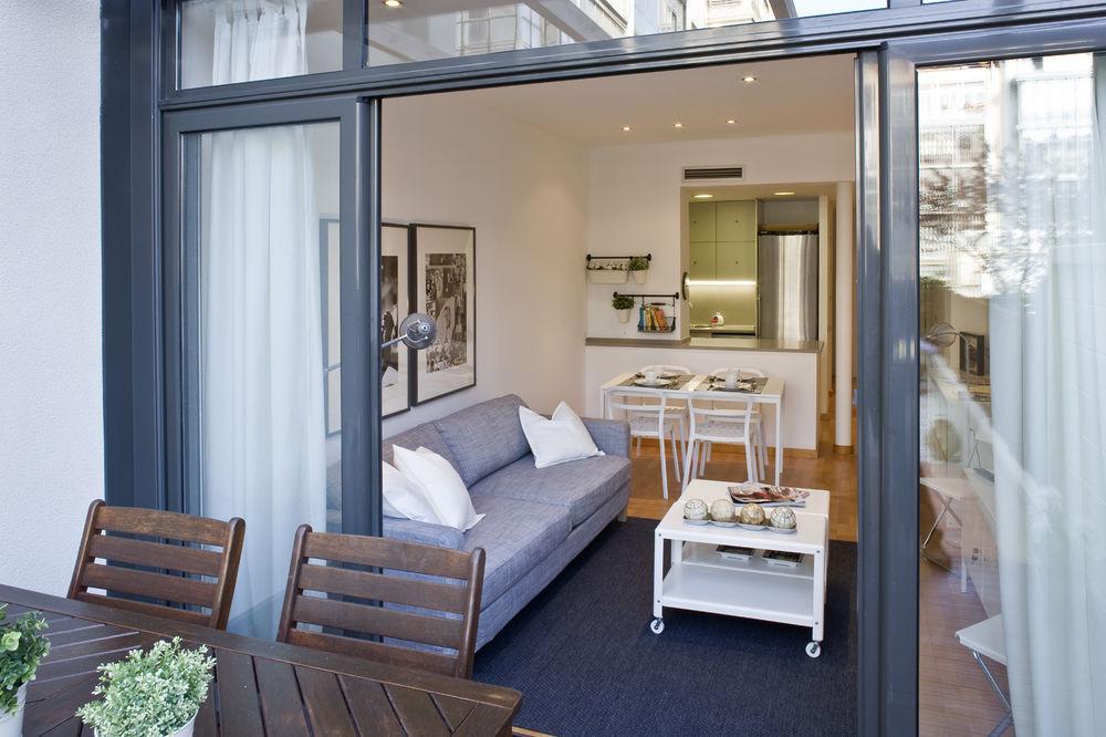 Flateli Urquinaona Apartment Barcelona Ngoại thất bức ảnh